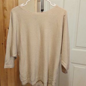 SOHO CREME COLORED SWEATER...EUC